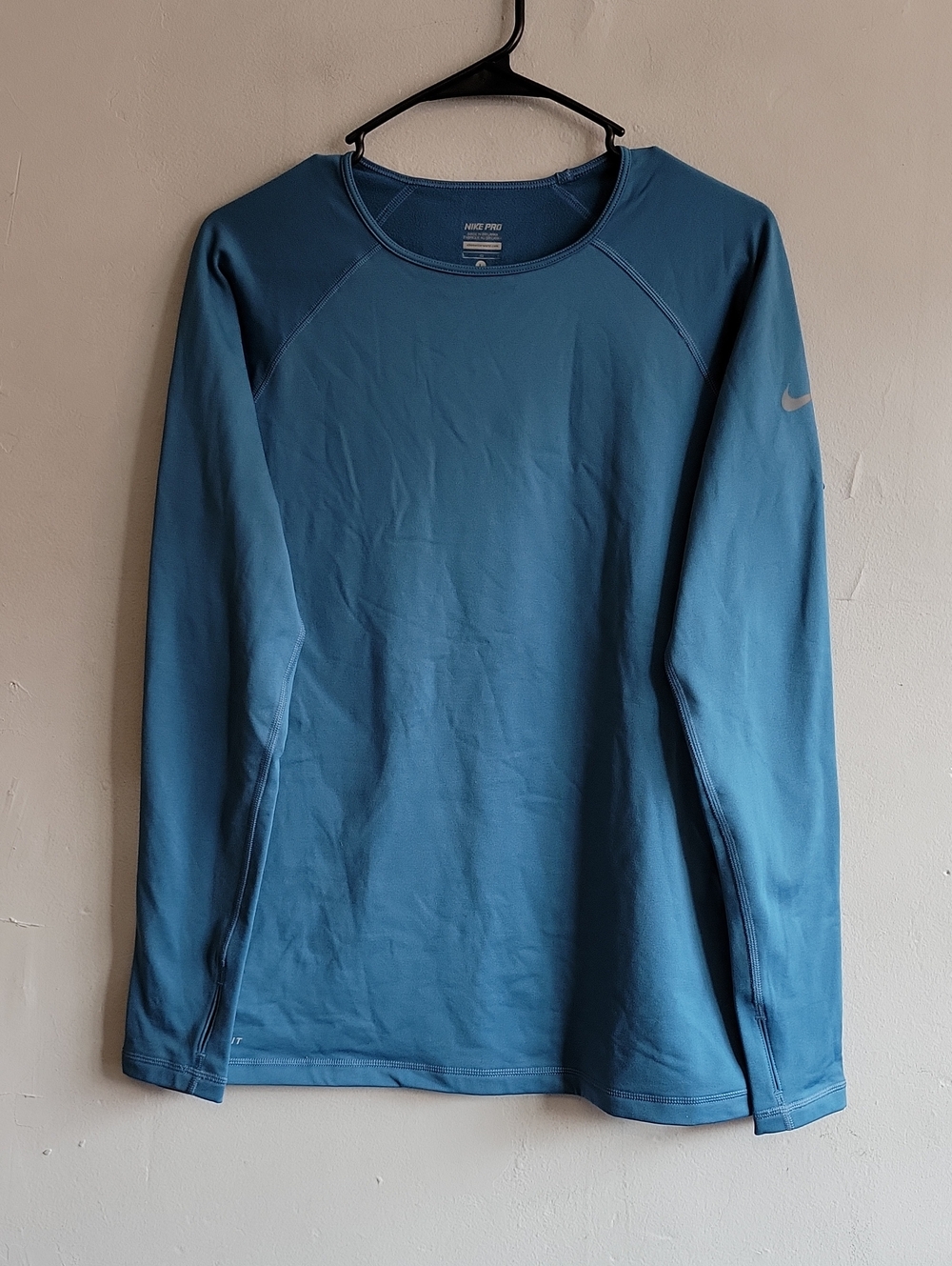 Women's large Nike Pro long sleeved performance shirt teal blue Dri-Fit
